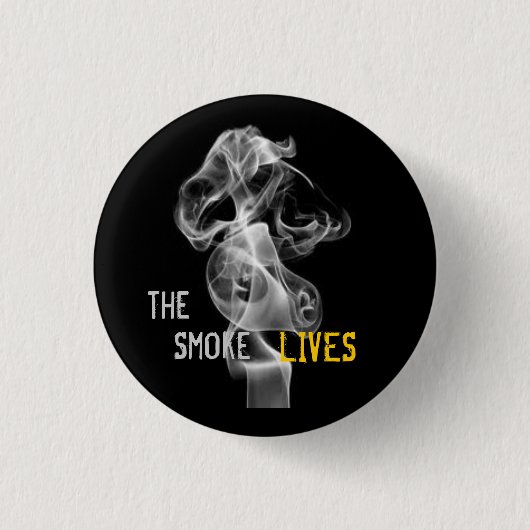 煙の生命 缶バッジ (正面)