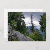 煙突の上に煙素晴らしが立つ山々 ポストカード (正面/裏面)