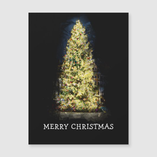 照らされた色彩の鮮やかクリスマスツリー (正面)