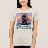 熊おもしろいTシャツを突っ込むな – 女性版 トライブレンドTシャツ (正面)