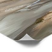 熊が絵を描ベビー熊を優しく抱えている ポスター (角)