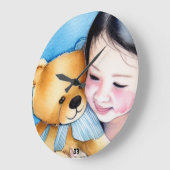 熊を抱き締める ラージ壁時計 (傾斜)
