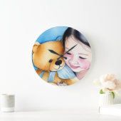 熊を抱き締める ラージ壁時計 (ホーム)