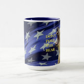 熊を突くな マグカップ (中央)