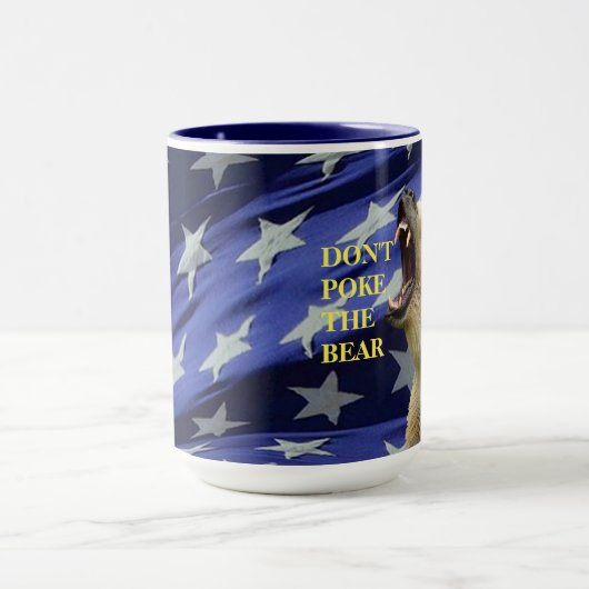 熊を突くな マグカップ (中央)