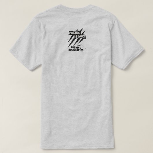 熊を突くTシャツ Tシャツ (デザイン裏面)