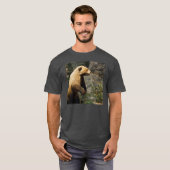 熊誇りを持った Tシャツ (正面フル)