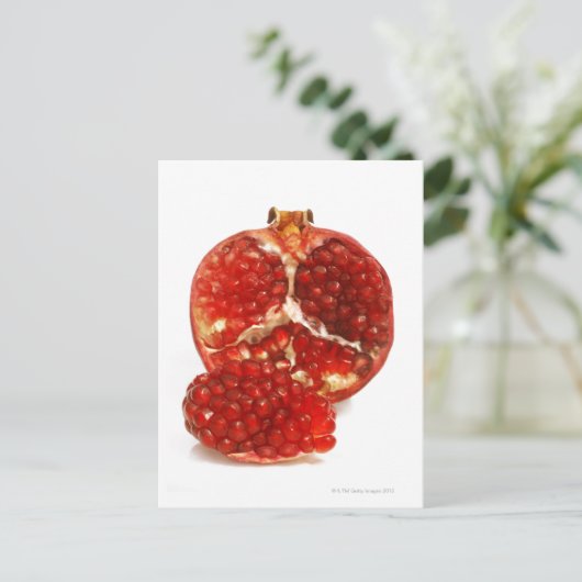 熟したグレープフルーツの半分を切り分け、みずみずしい実が中から見えるようにしたもの ポストカード (スタンド正面)