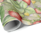 熟した真っ赤なイチゴの実がなる畑 ラッピングペーパー (ロールコーナー)
