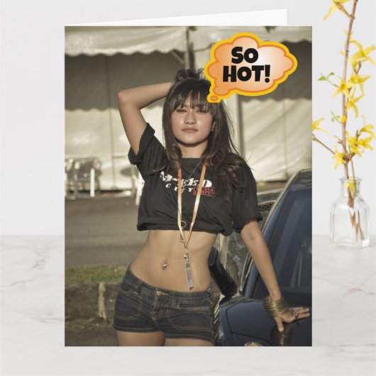 熱いアジアの女の子のおもしろい誕生日ビッグカード彼のために カード (黄色い花)