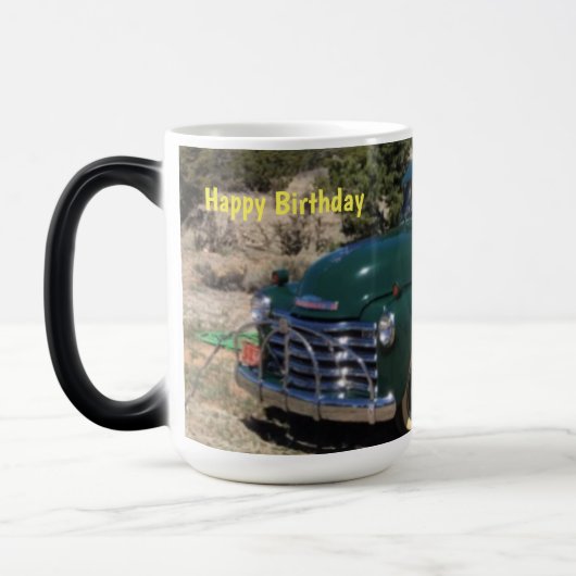 熱いコーヒーで写真が突然現れる モーフィングマグカップ (左)