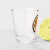 熱いコーヒーを一杯。 ショットグラス (左)