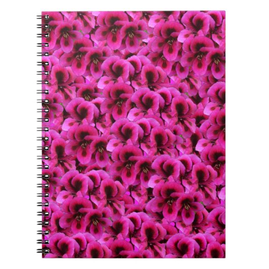 熱いマゼンタのゼラニウム色の花、 ノートブック (正面)