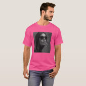 熱い修道女はタバコを吸う、反抗的な修道女 Tシャツ (正面フル)