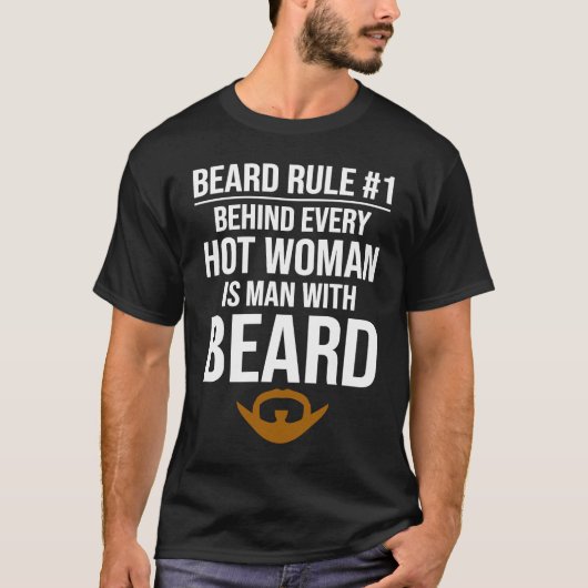 熱い女の後ろには髭のある男がいる Tシャツ (正面)