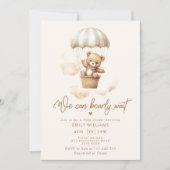 熱い気球の赤ちゃんシャワーを待つことができる 招待状 (正面)