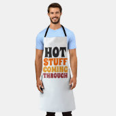熱い物来のユーモア エプロン (着用した状態)