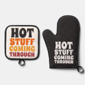 熱い物来のユーモア 鍋つかみ&鍋敷きセット (正面)