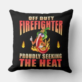 熱を求めて意気揚々と非番の消防士 クッション