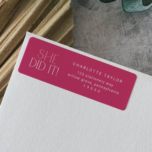 熱モダンいピンク彼女は卒業式の復帰をした ラベル