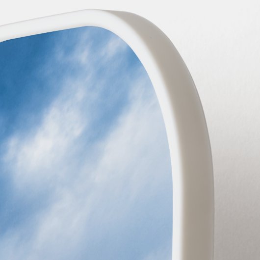 熱帯のサンゴ露頭の上の絵のような家 ピックルボールラケット (左詳細)