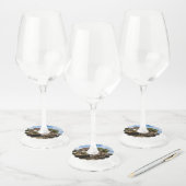 熱帯のサンゴ露頭の上の絵のような家 ワイングラスタグ (セット)