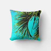 熱帯のパームはっきりしたと明るい緑とターコイズ クッション (正面)