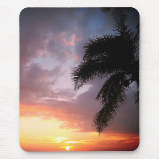 熱帯のヤシの夢のような夕日 マウスパッド (正面)