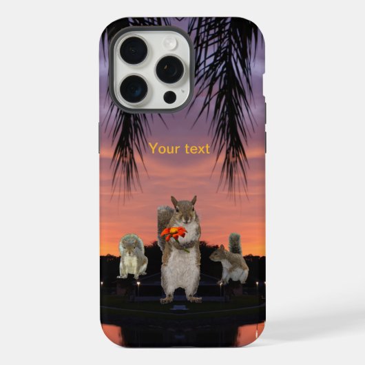 熱帯の夕日に見られるかわいいリス iPhoneケース (裏面)