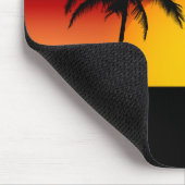 熱帯の夕焼けとヤシの木 マウスパッド (コーナー)