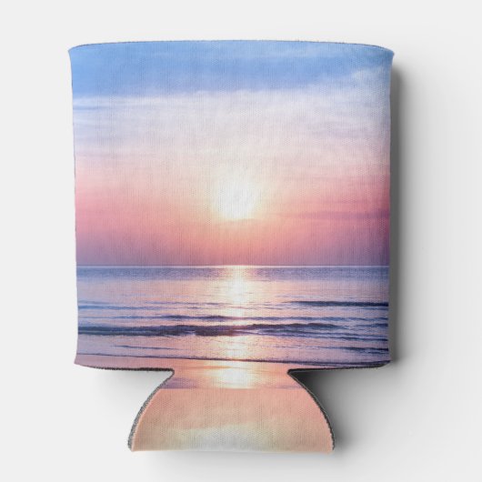 熱帯の日の出:海、空、セレニティ 缶クーラー (裏面)