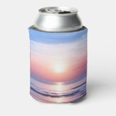 熱帯の日の出：海、空、セレニティ 缶クーラー (缶裏面)
