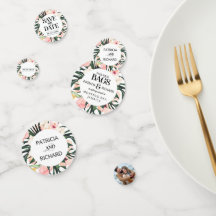 熱帯の目的地の結婚式の日付を保存