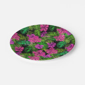 熱帯の花と植物が黒い ペーパープレート (アングル)