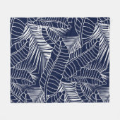 熱帯の葉、ネイビーブルーの背景 フリースブランケット (正面(横))