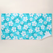 熱帯の青と白のハイビスカスの花模様 ビーチタオル (正面)