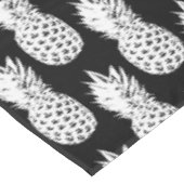 熱帯の黒パイナップルの果実の模様のテーブルクロス テーブルクロス (アングル)