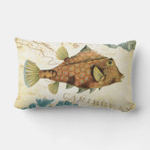 熱帯カラフルでカリブので黄色い魚および珊瑚 ランバークッション (裏面)