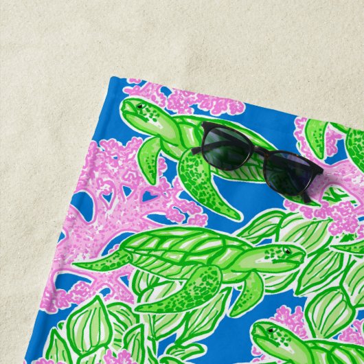 熱帯カラフルウミガメのパタパーソナライズされたーン ビーチタオル (インサイチュ)