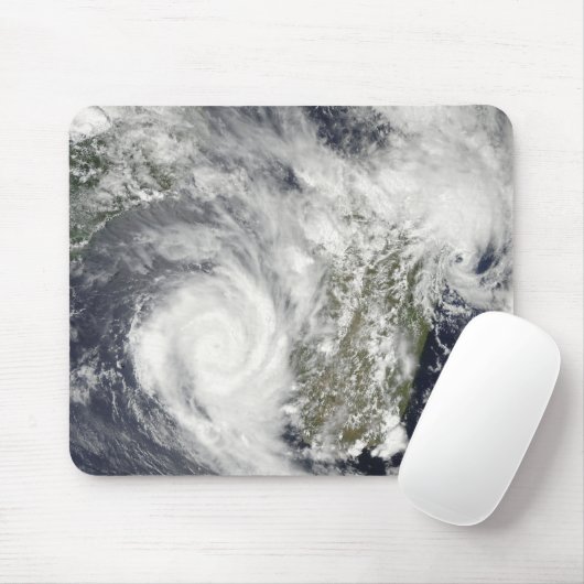 熱帯サイクロンEricとFanele 2 マウスパッド (マウス)