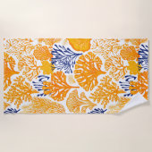 熱帯サンゴ模様の黄金色 ビーチタオル (正面)