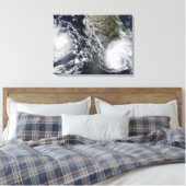 熱帯ストームブラスとシーリア キャンバスプリント (インサイチュ (寝室))