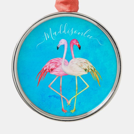 熱帯ティール（緑がかった色）の水の色モノグラムピンクフラミンゴ メタルオーナメント (正面)