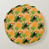 熱帯トゥーカンの鳥のシームレスなパターン ラウンドクッション (裏面)