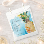 熱帯パイナップル水カラーブライダルシャワー フェイバーバッグ (クリップ留めされた状態)