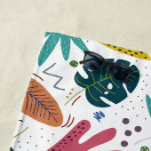 熱帯パターン離れカラフル ビーチタオル (インサイチュ)