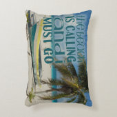 熱帯ビーチのアクセントの枕ヤシの木の古いボート アクセントクッション (正面(垂直))