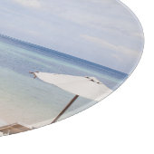 熱帯ビーチの傘：白、ヤシ。 カッティングボード (角)