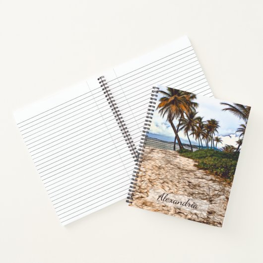 熱帯ビーチの砂のヤシの木がパーソナライズ ノートブック (内部)