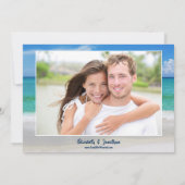 熱帯ビーチ赤傘モダン写真結婚ズ 招待状 (裏面)